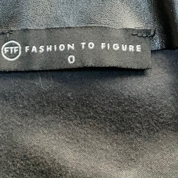 FASHION TO FIGURE SKIRT - Picture 7 of 9